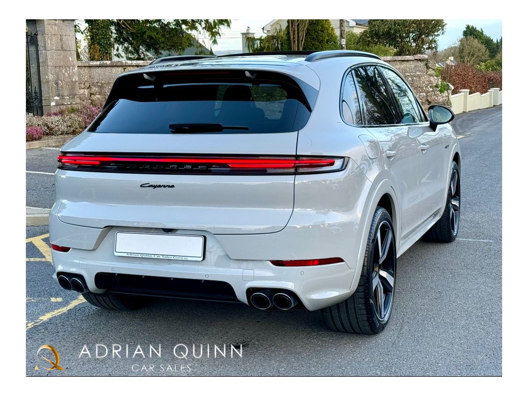 2024 Porsche Cayenne