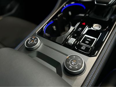 2024 Volkswagen Touareg