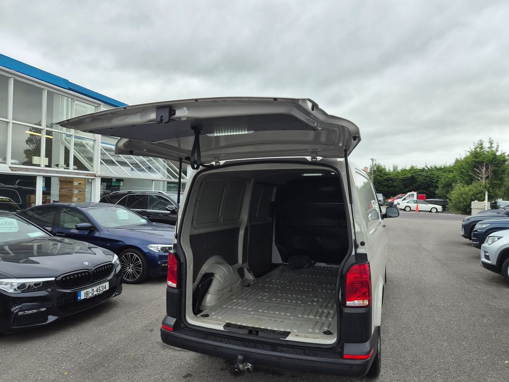 2020 Volkswagen Transporter