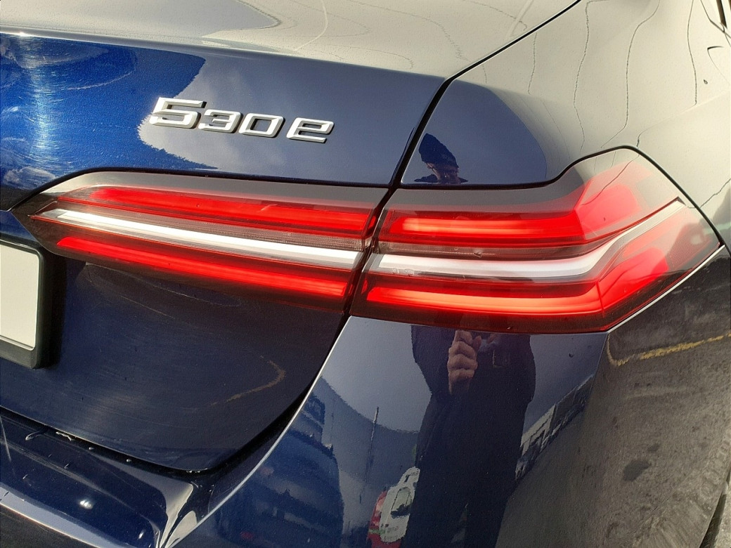 2025 BMW 530