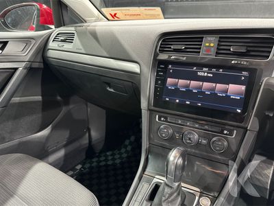 2017 Volkswagen Golf