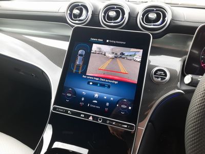 2025 Mercedes-Benz GLC Class