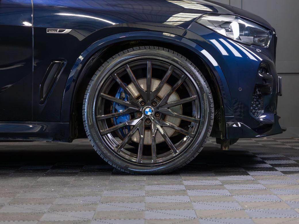 2022 BMW X5