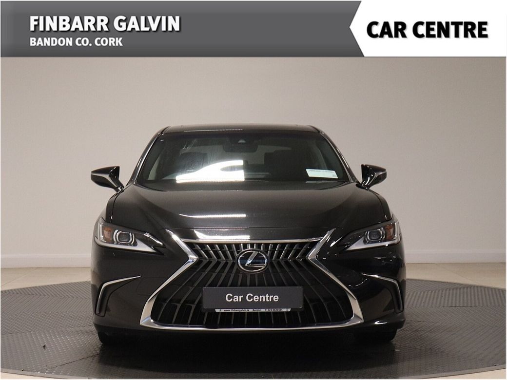 2023 Lexus ES 300h