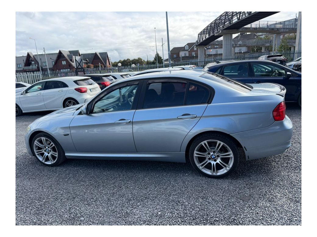 2011 BMW 3 Series