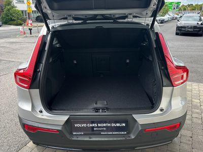 2026 Volvo XC40
