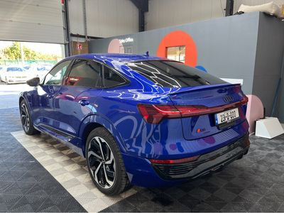 2023 Audi Q8