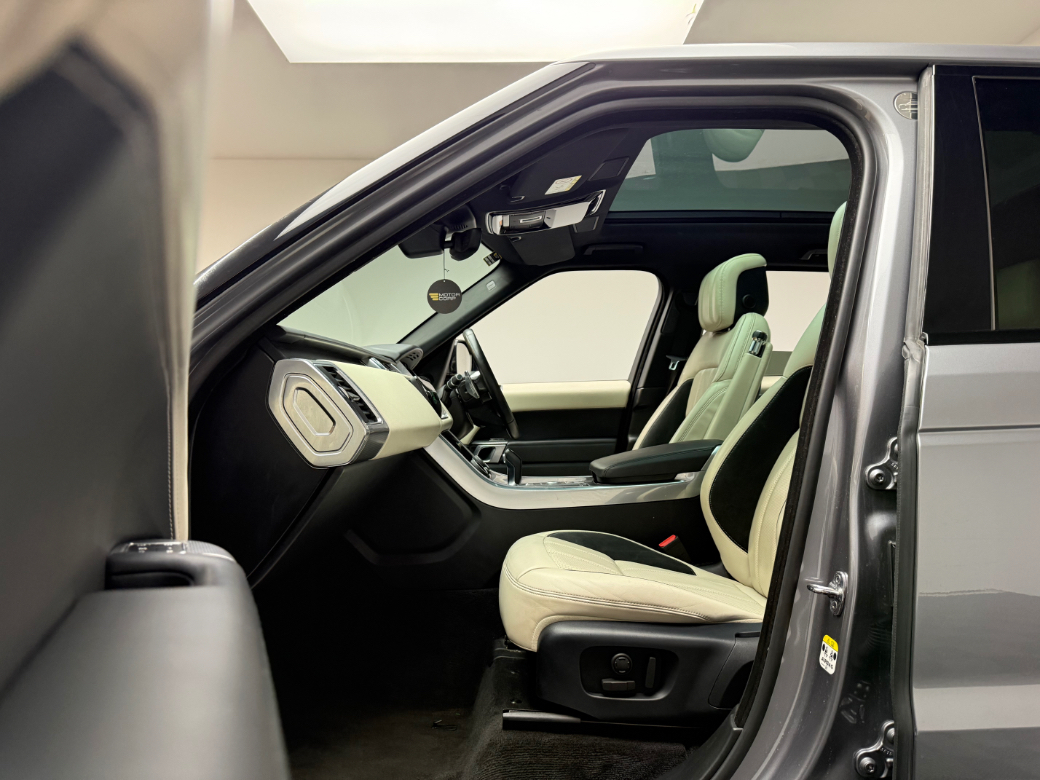 2019 Land Rover Range Rover Sport