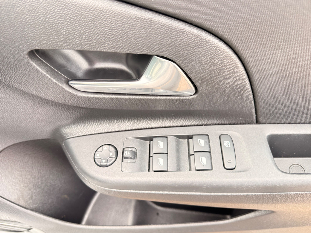 2024 Opel Corsa
