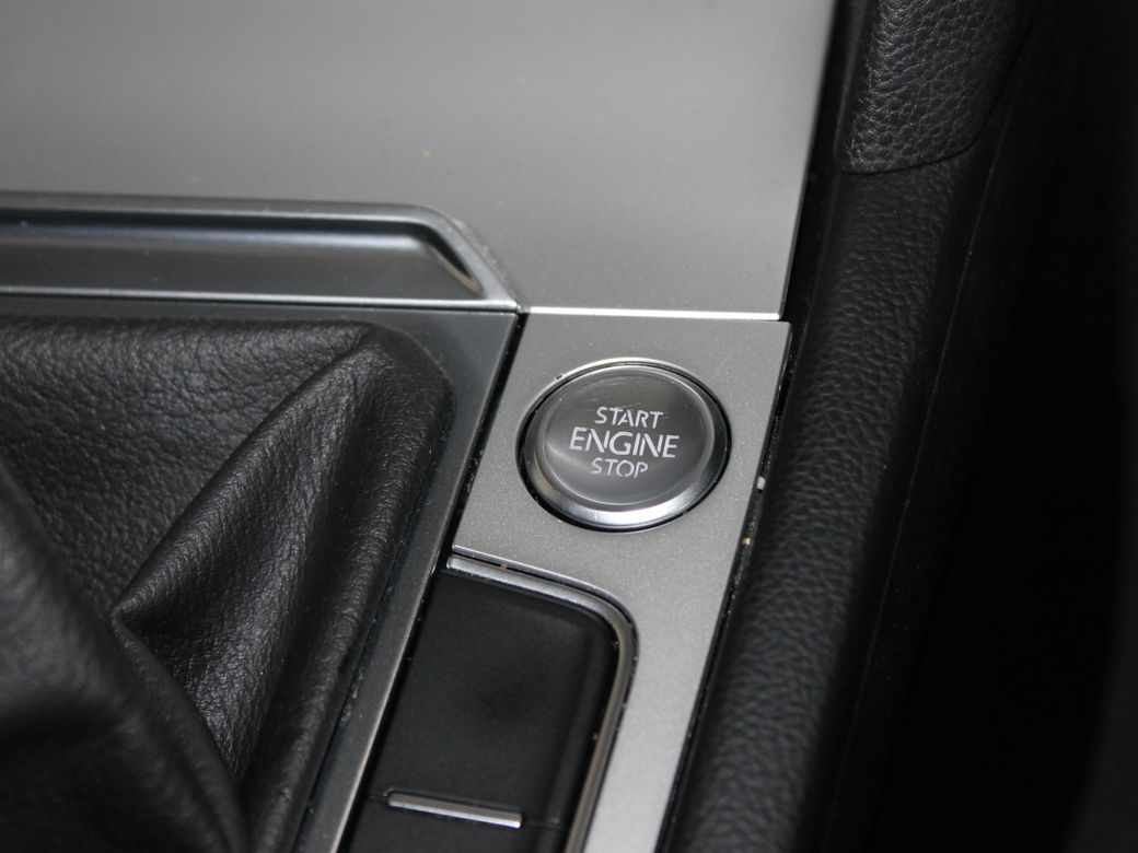 2019 Volkswagen Passat