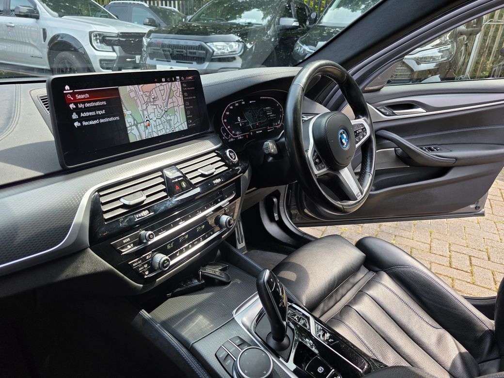 2021 BMW 5 Series