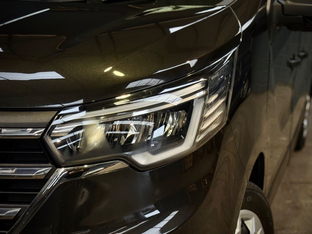 2023 Renault Trafic