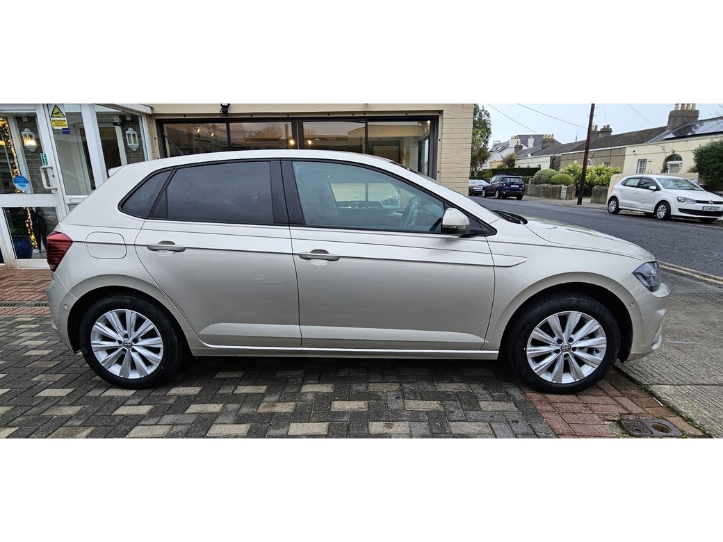2019 Volkswagen Polo