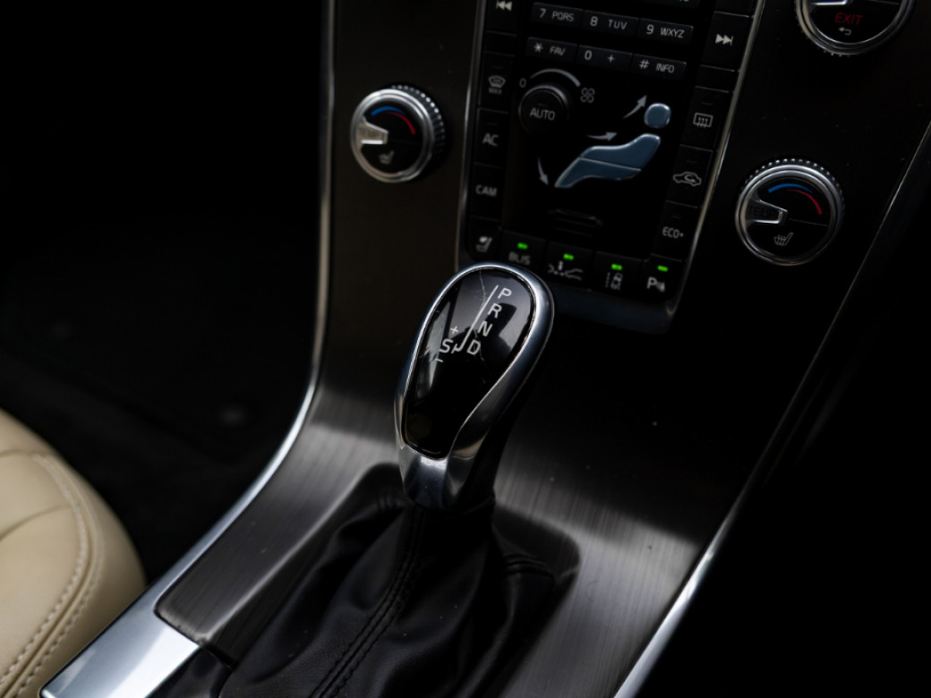 2016 Volvo XC60