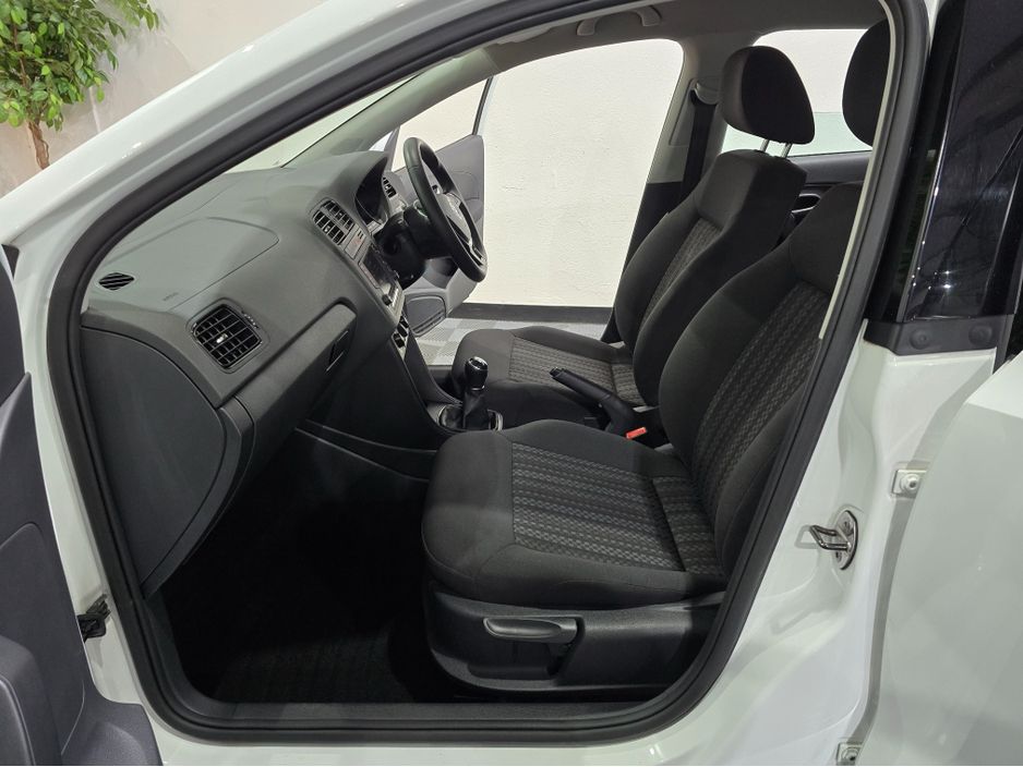 2017 Volkswagen Polo