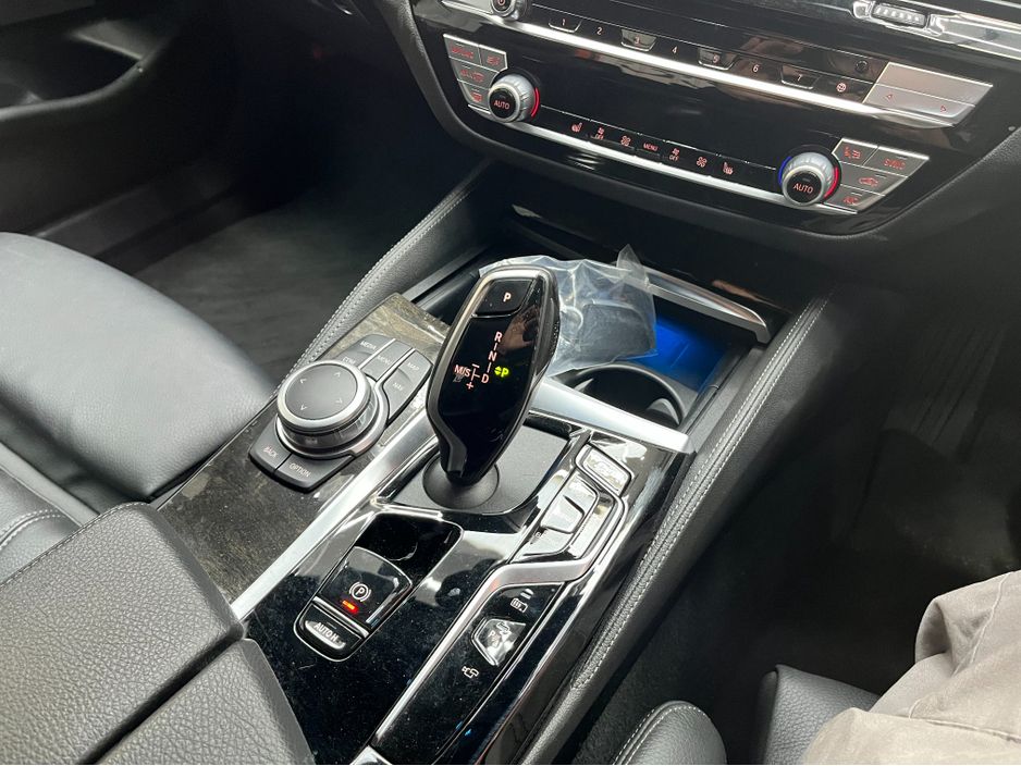 2022 BMW 5 Series