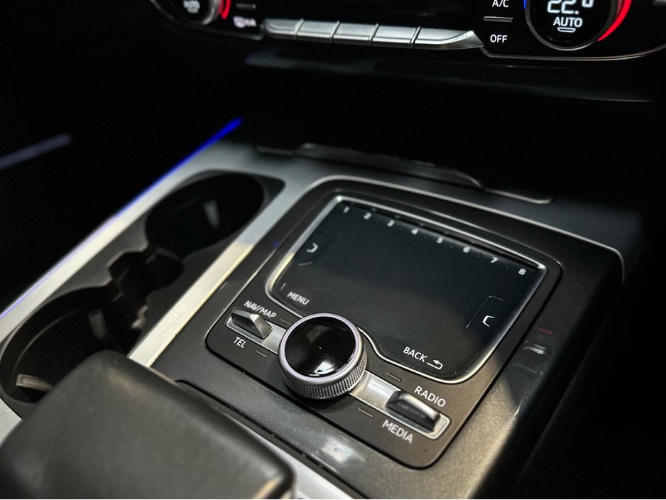 2017 Audi SQ7
