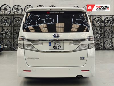 2014 Toyota Vellfire