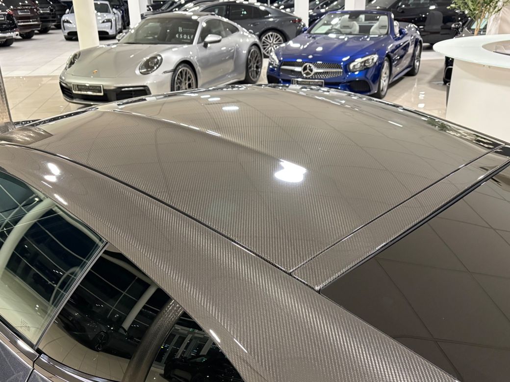 2024 Aston Martin DB12