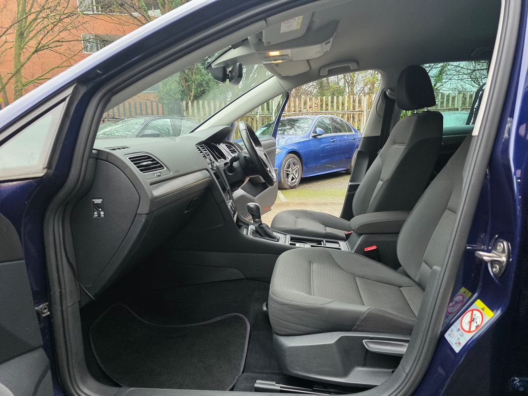 2017 Volkswagen Golf