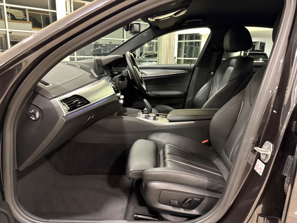 2020 BMW 5 Series
