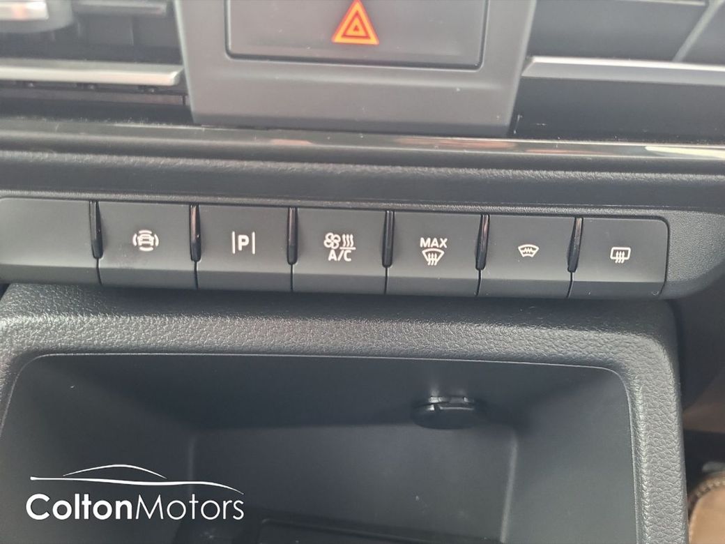 2025 Ford Transit Connect