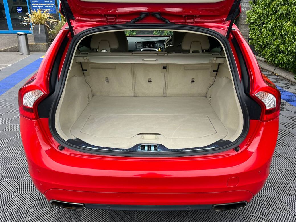 2016 Volvo V60
