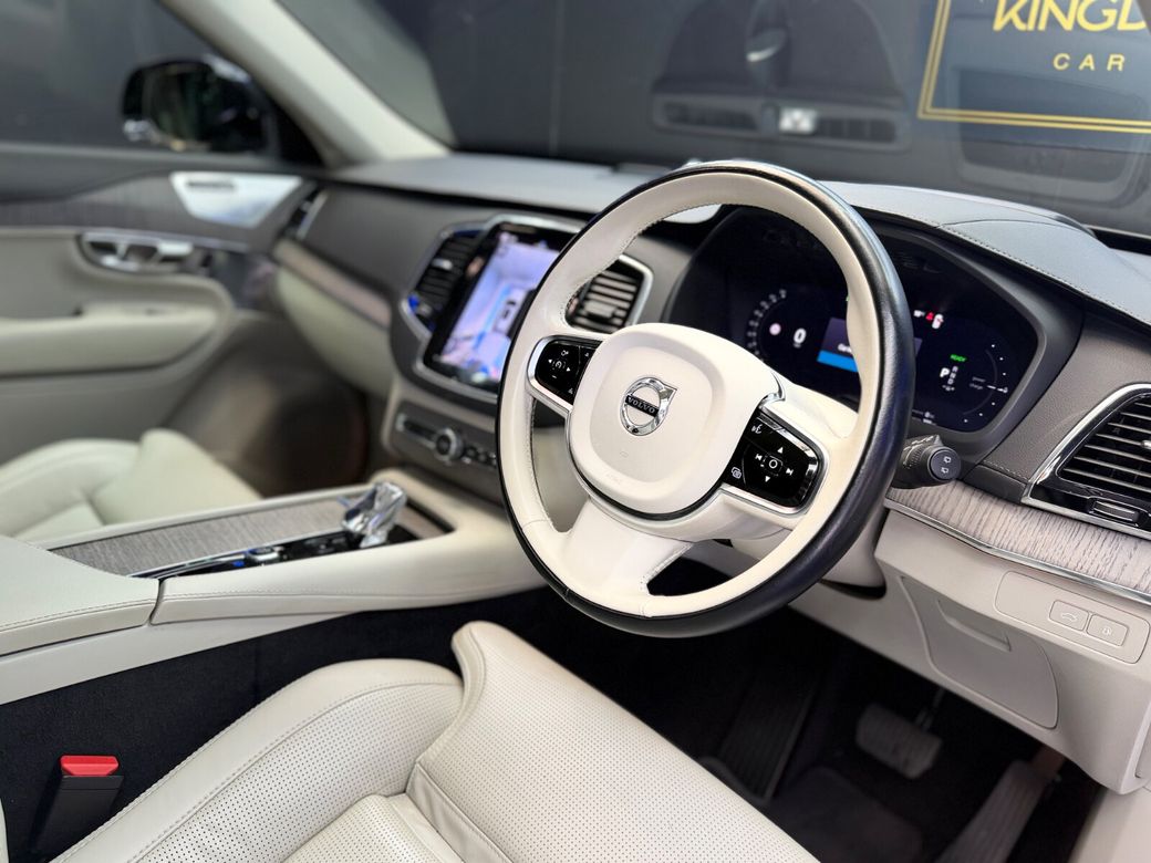 2023 Volvo XC90