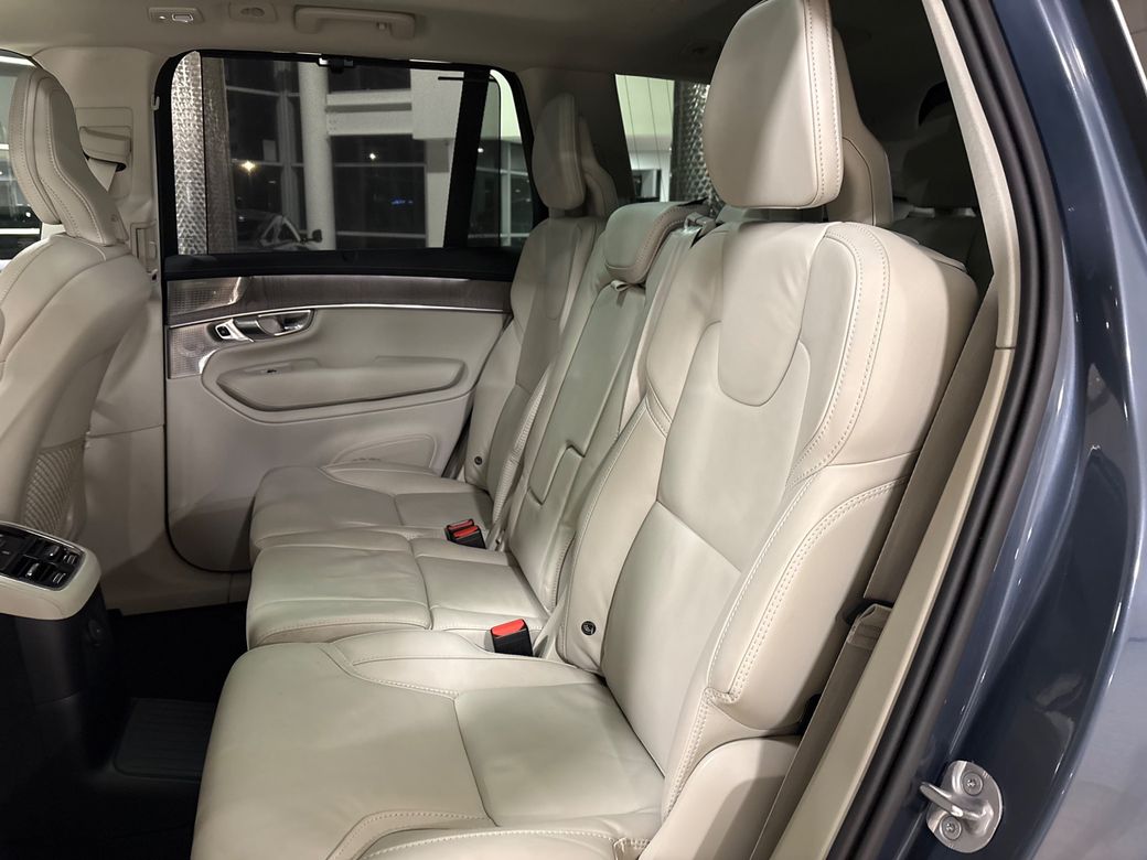 2025 Volvo XC90