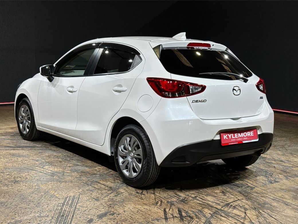 2017 Mazda Demio