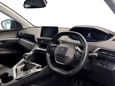 2021 Peugeot 3008