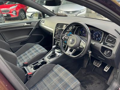 2018 Volkswagen Golf