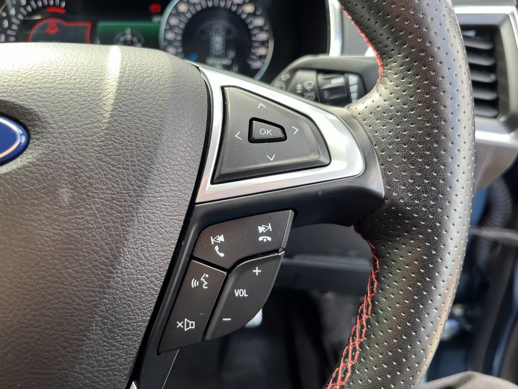2023 Ford S-Max