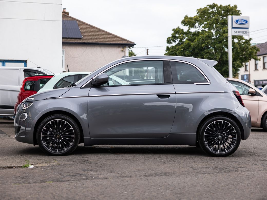2025 Fiat 500