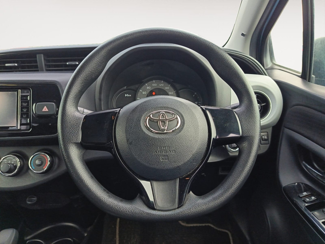 2015 Toyota Vitz