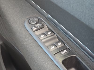 2013 Peugeot 3008