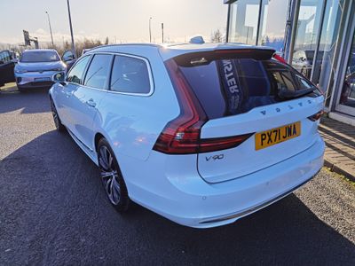 2021 Volvo V90
