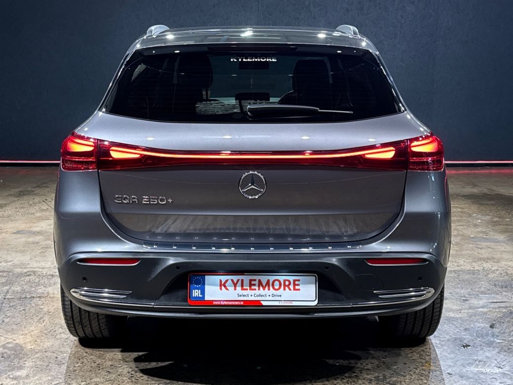 2025 Mercedes-Benz EQA