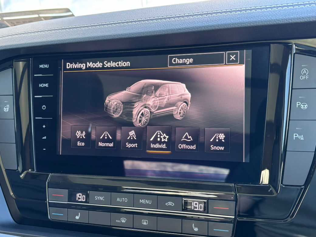 2019 Volkswagen Touareg