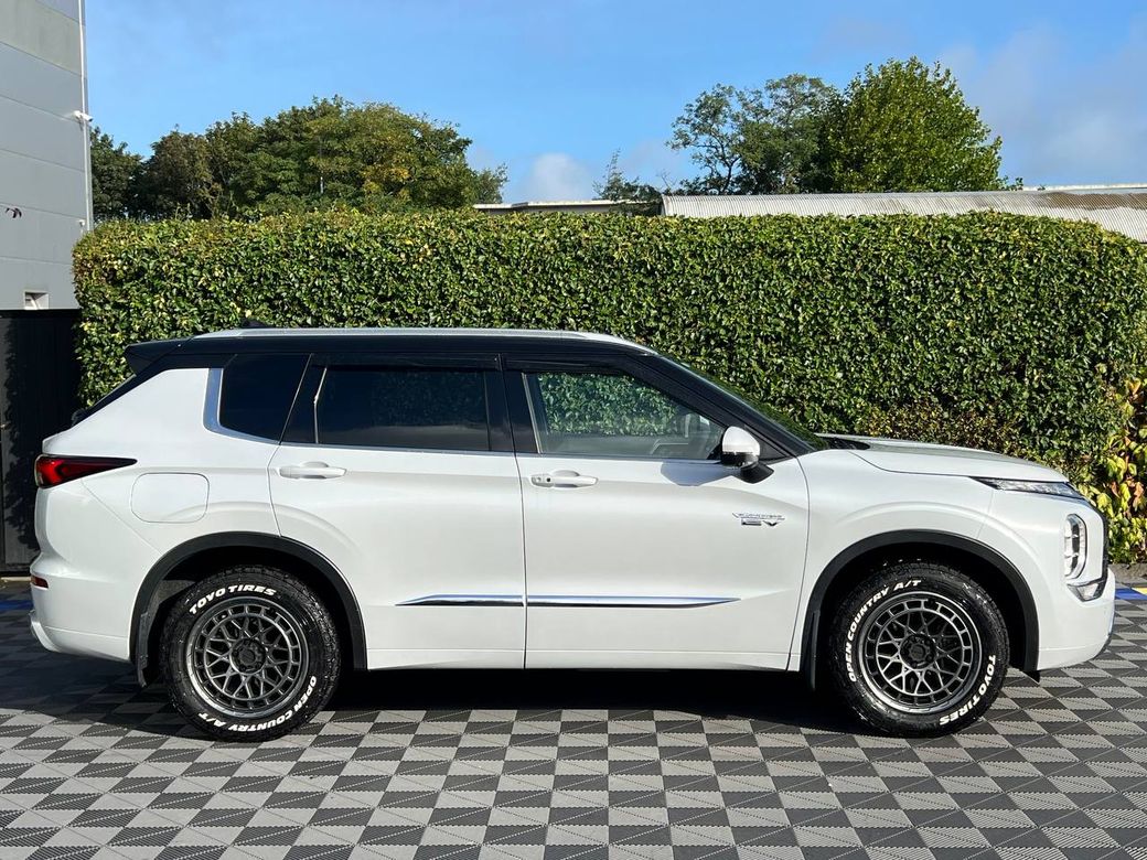 2023 Mitsubishi Outlander