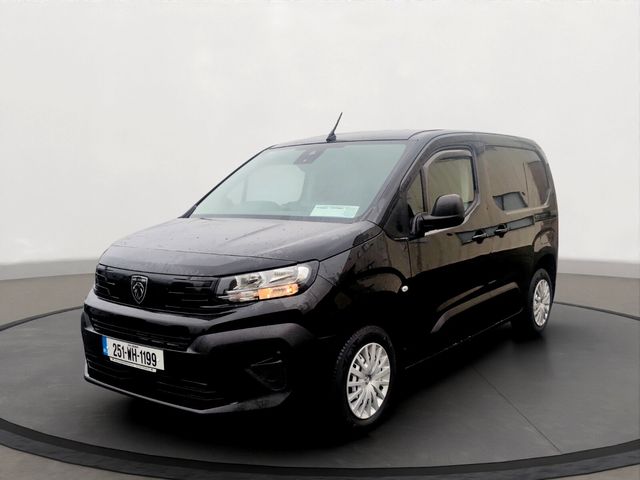 vehicle for sale from Lough Owel Motors