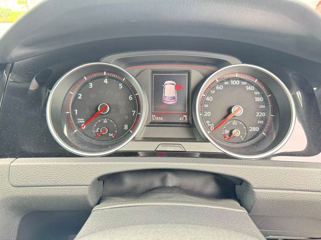 2016 Volkswagen Golf