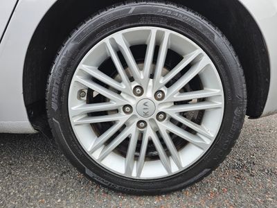2018 Kia Carens