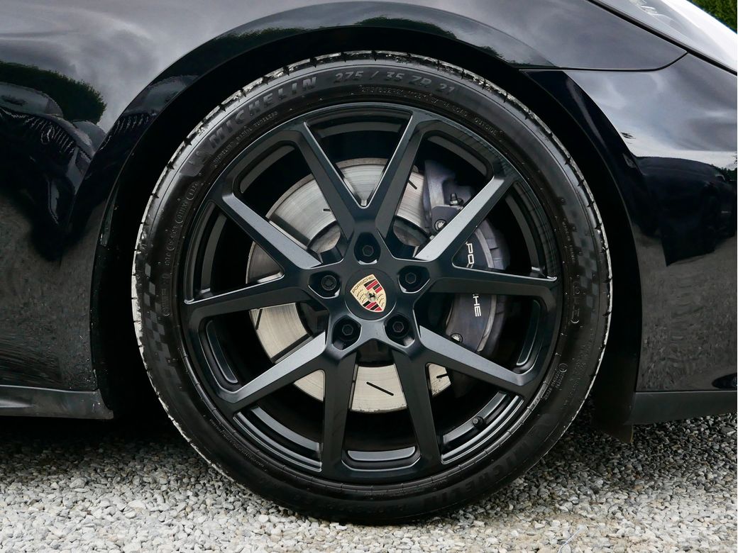 2025 Porsche Panamera