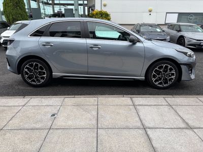 2025 Kia Ceed