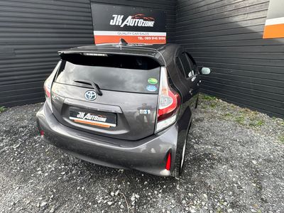 2015 Toyota Aqua