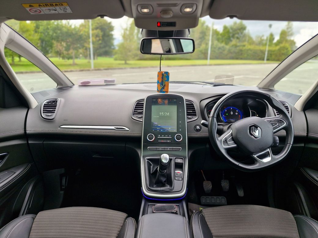 2017 Renault Scenic