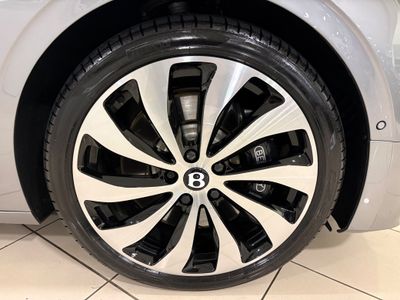 2025 Bentley Flying Spur