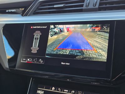 2022 Audi e-tron