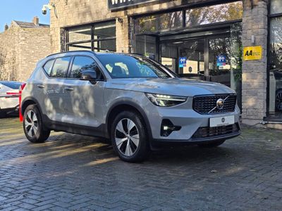 2023 Volvo XC40